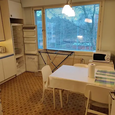 Cozy Practical Cheap Flat 2 Km From Center 劳马